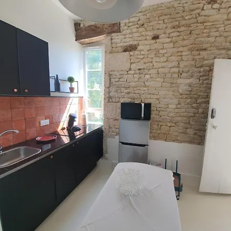 Maison Laurenza/ La Liversoise Apartment *